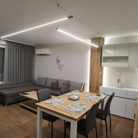 Diana Apartment Ruse Ngoại thất bức ảnh